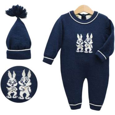 Overalls+hat. Fine knitwear