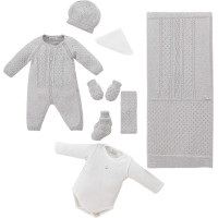 Set 8 items