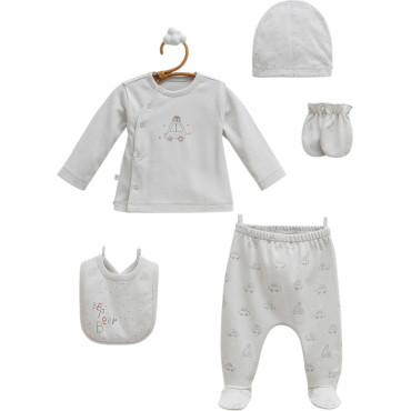 Set 5 items, series FIRST CAR. (Expected 23.01.2026)