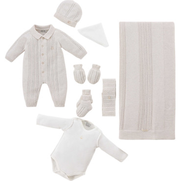 Set 8 items