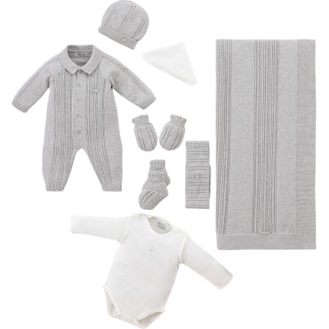 Set 8 items