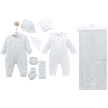 Set 9 items