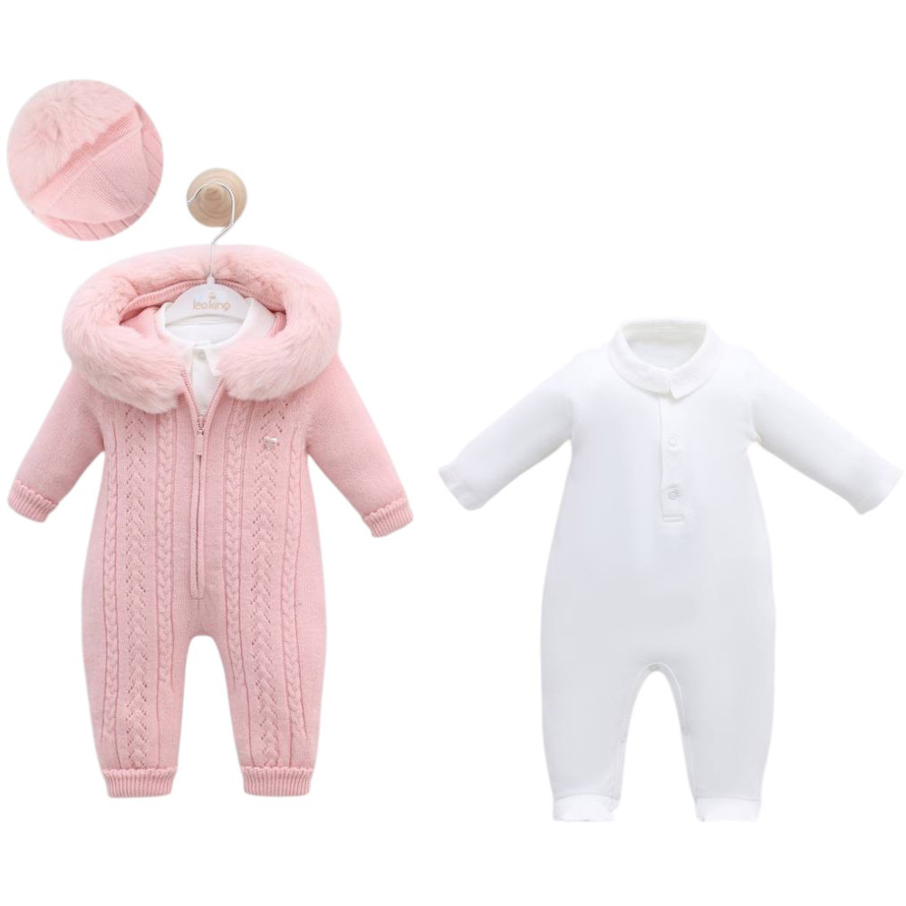 Knitted overalls
