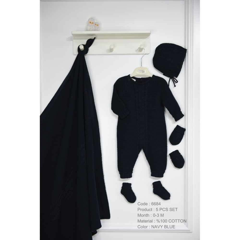Set 5 items. Fine knitwear