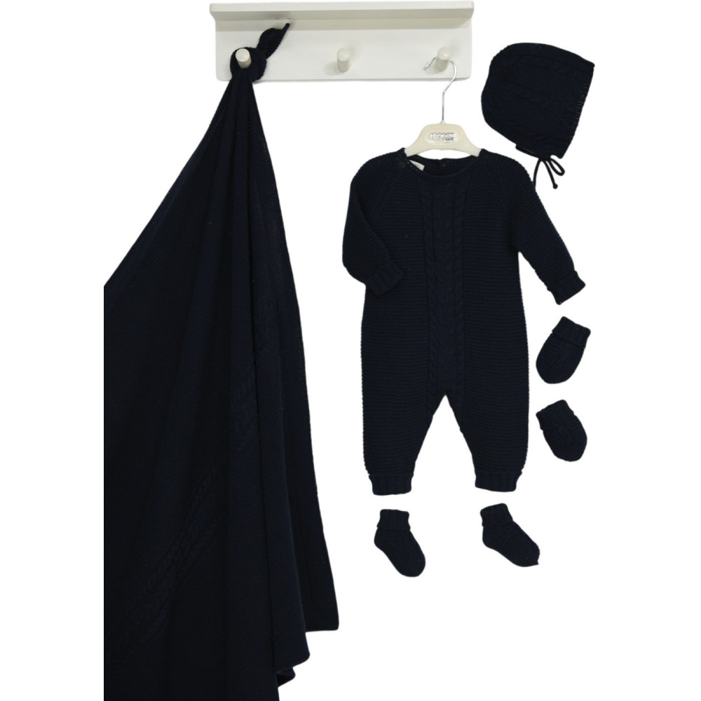 Set 5 items. Fine knitwear