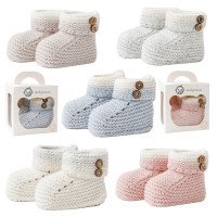 Knitted booties, series BASIC