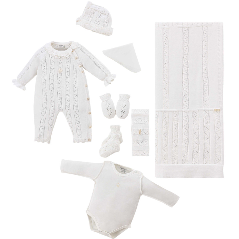 Set 8 items