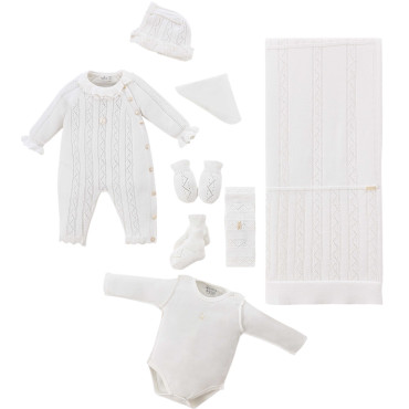 Set 8 items