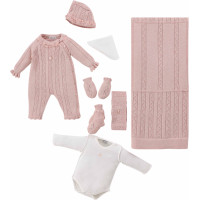 Set 8 items