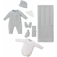 Set 8 items