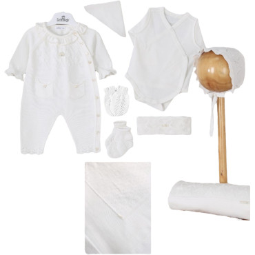 Set 8 items