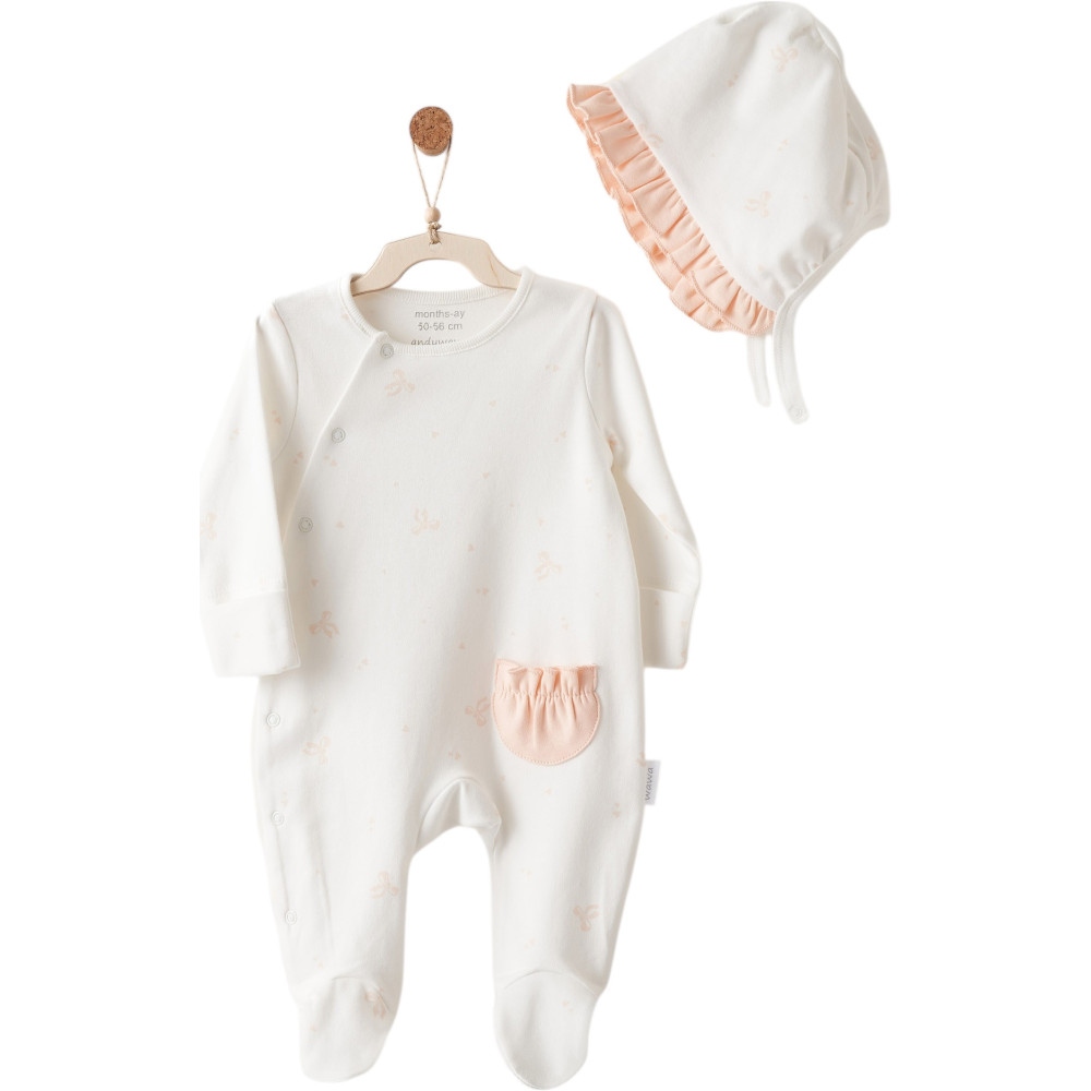 Overalls + hat, series LITTLE SWAN LOVE. (Expected on 03/25/2026)