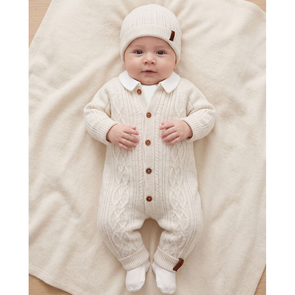 Knitted overalls