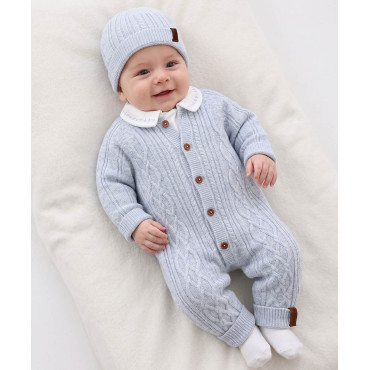 Knitted overalls