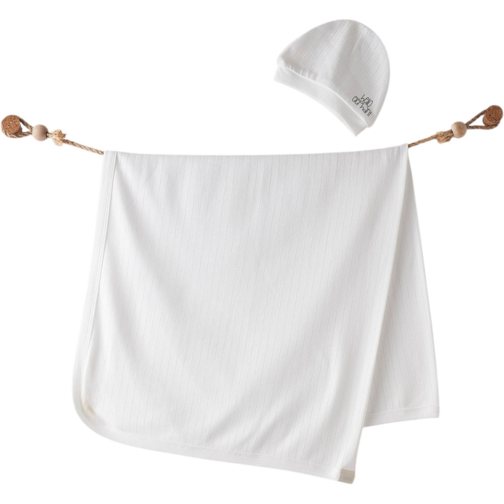 Plaid + cap, series HELLO ELEPHANT. (Expected 30.01.2026)