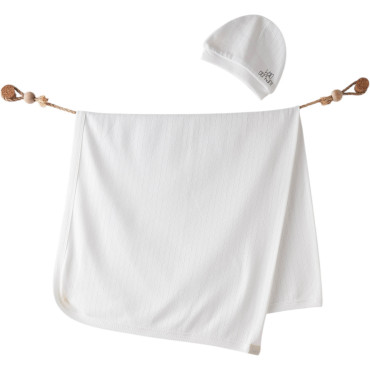 Plaid + cap, series HELLO ELEPHANT. (Expected 30.01.2026)