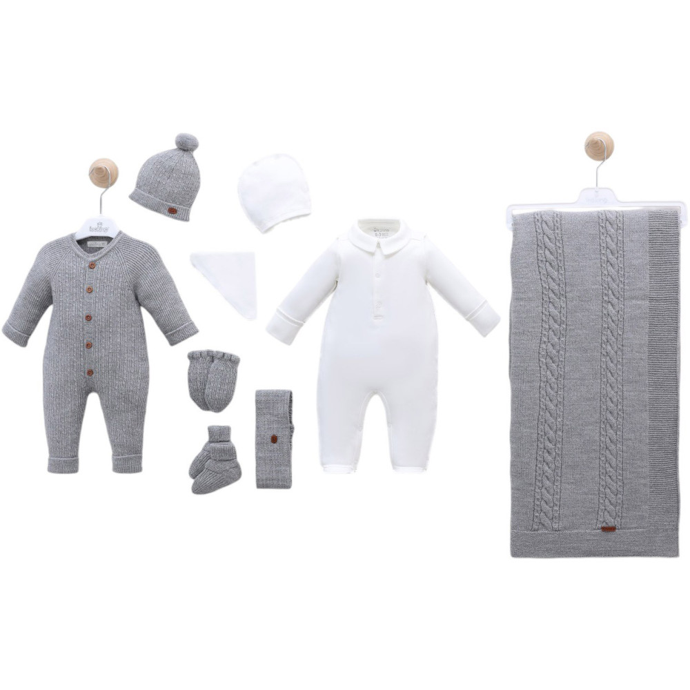 Set 9 items