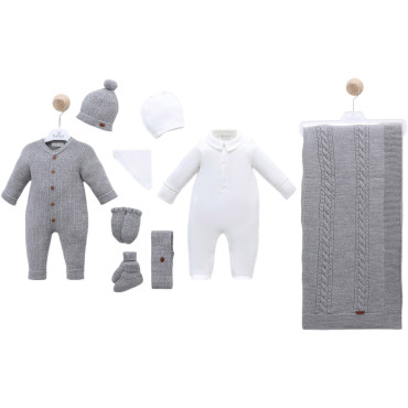 Set 9 items