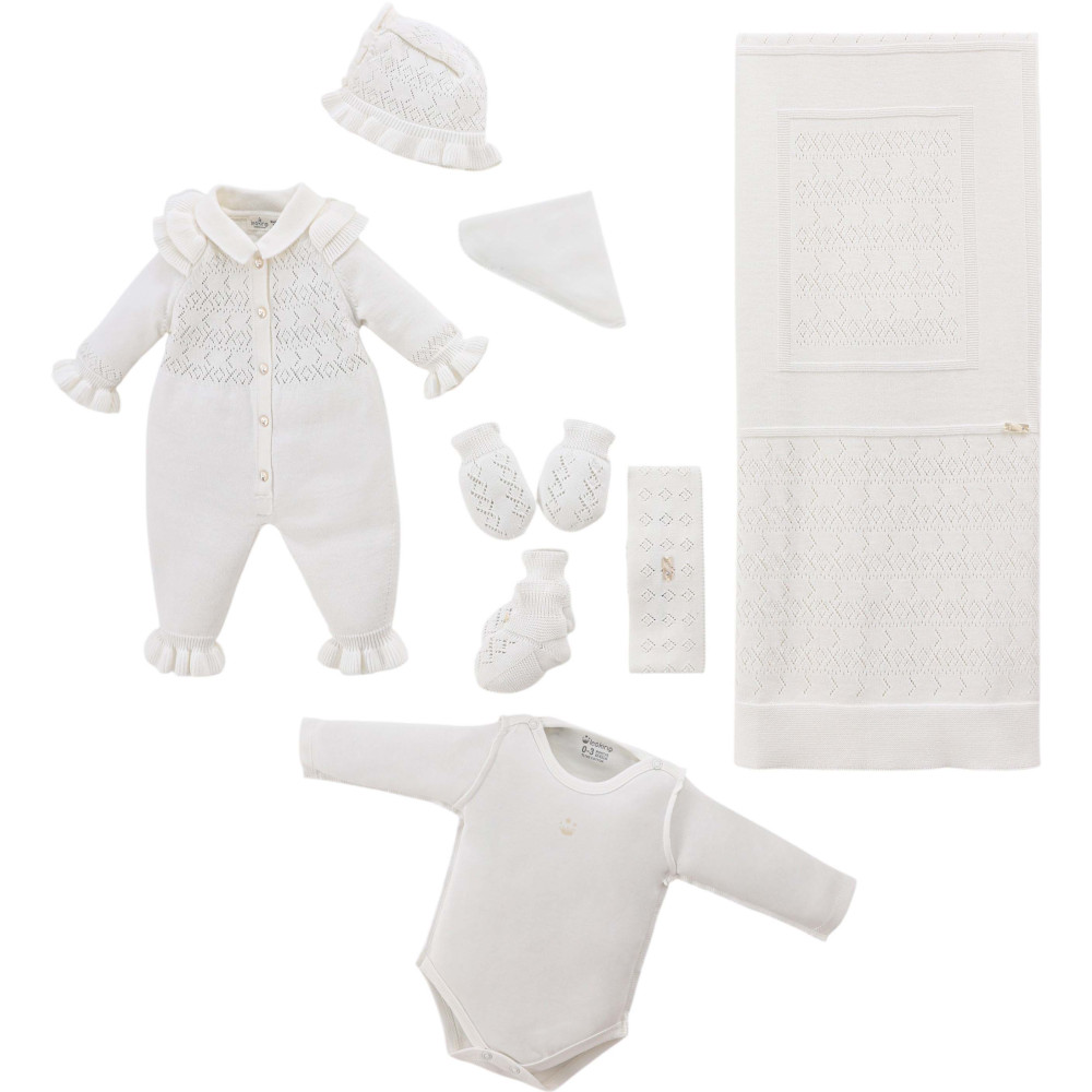 Set 8 items