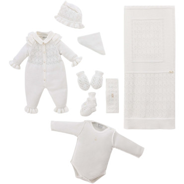 Set 8 items