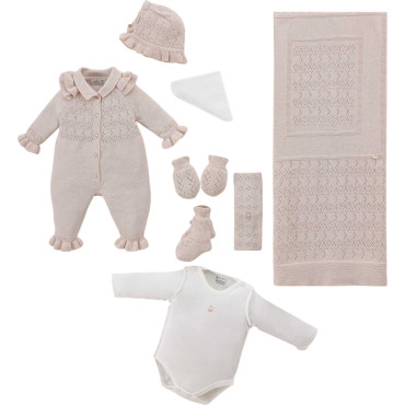 Set 8 items