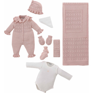 Set 8 items