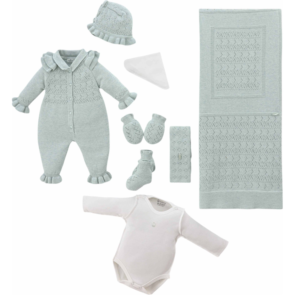 Set 8 items