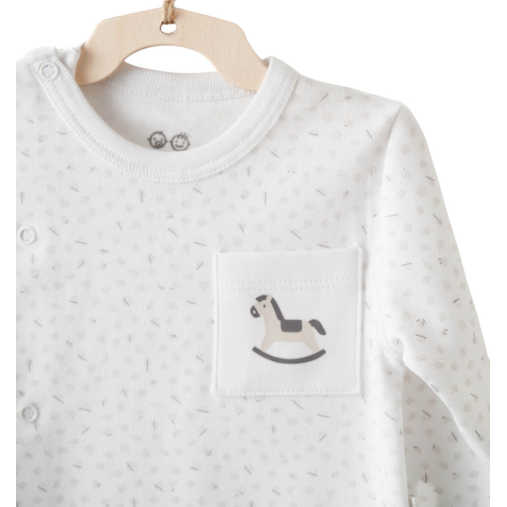 Set crawler + onesie, series MY LITTLE WORLD. (Expected 19.01.2026)