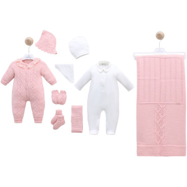 Set 9 items Set 9 items