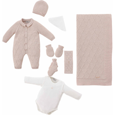 Set 8 items