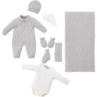 Set 8 items