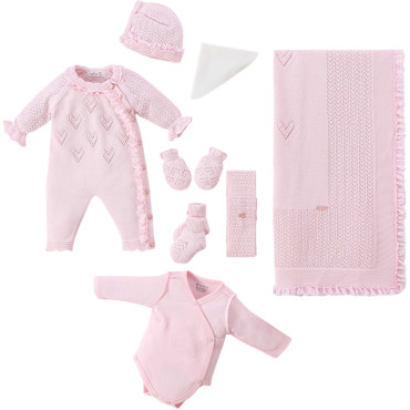 Set 8 items