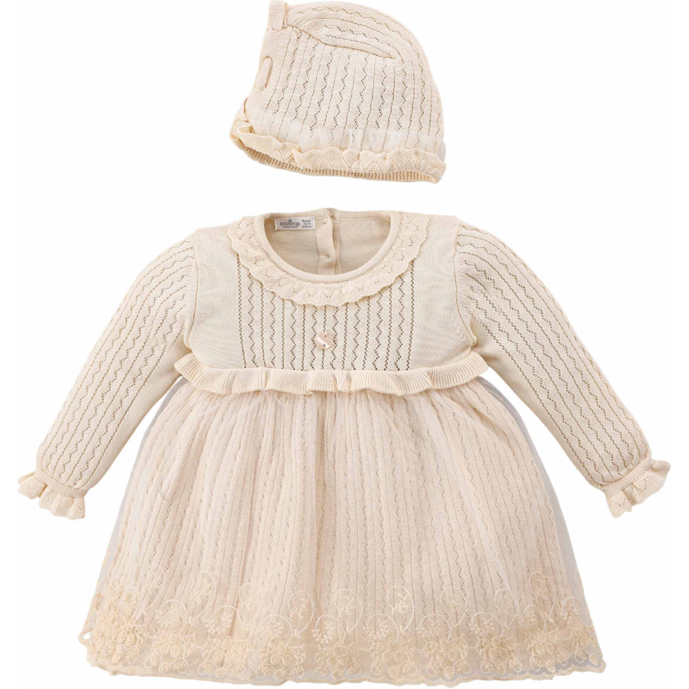 Dress+hat