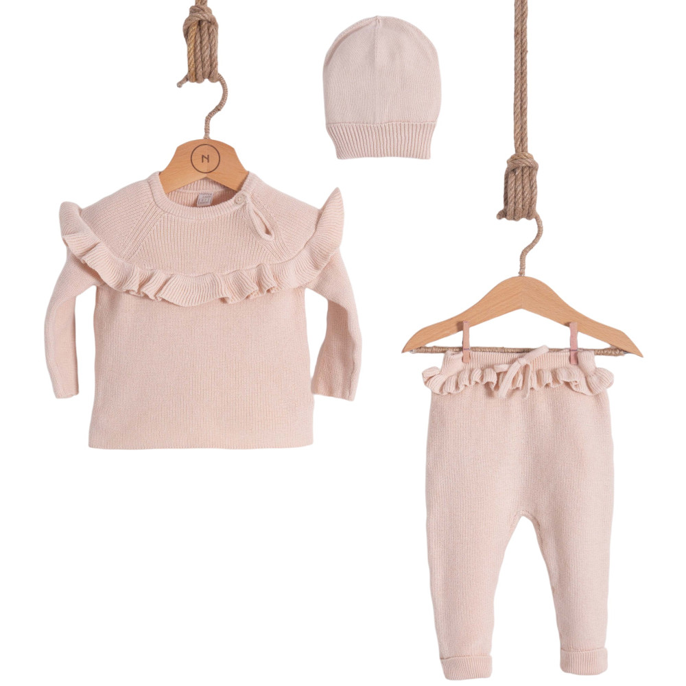 Set sweater+pants+hat. Fine knitwear