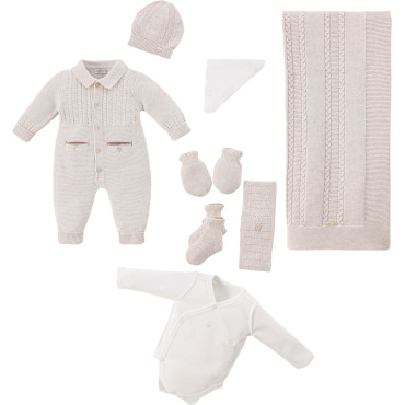 Set 8 items