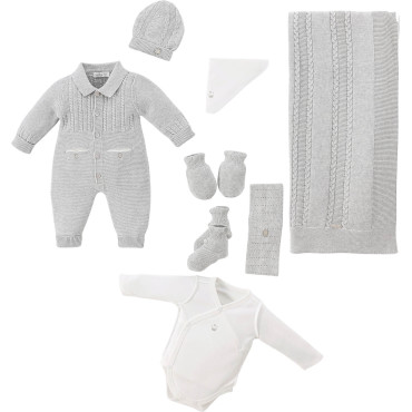 Set 8 items