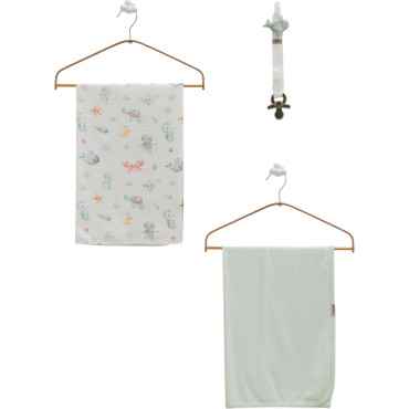Blanket+muslin blanket+pacifier holder, series BASIC. (Expected date)