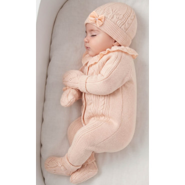 Set 9 items