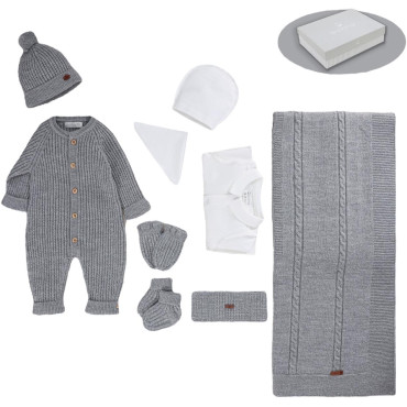 Set 9 items