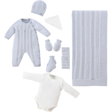 Set 8 items