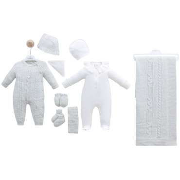 Set 9 items