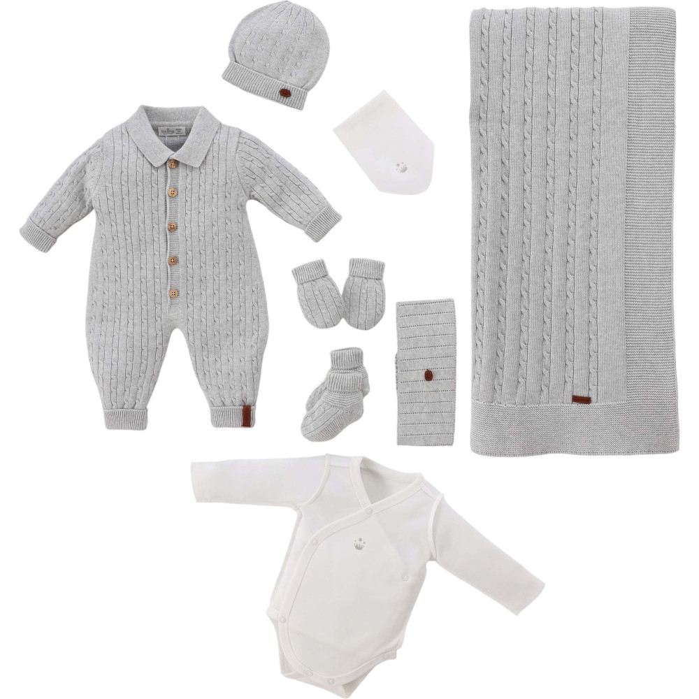 Set 8 items