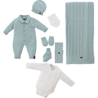 Set 8 items