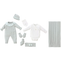 Set 8 items