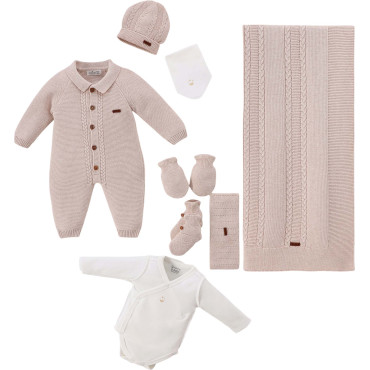 Set 8 items
