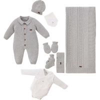 Set 8 items