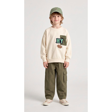 Sweatshirt