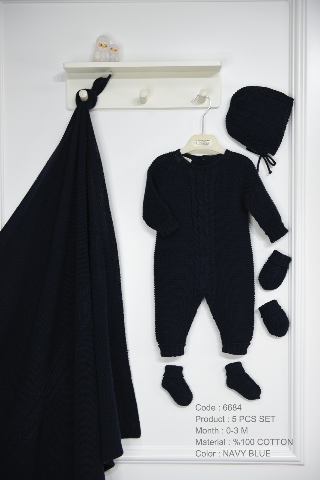 Set 5 items. Fine knitwear