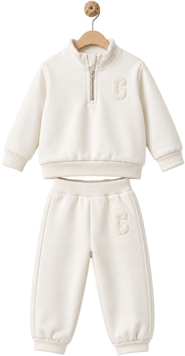 Set sweater+pants (expected 31.07.2026) Set sweater+pants (expected 31.07.2026)