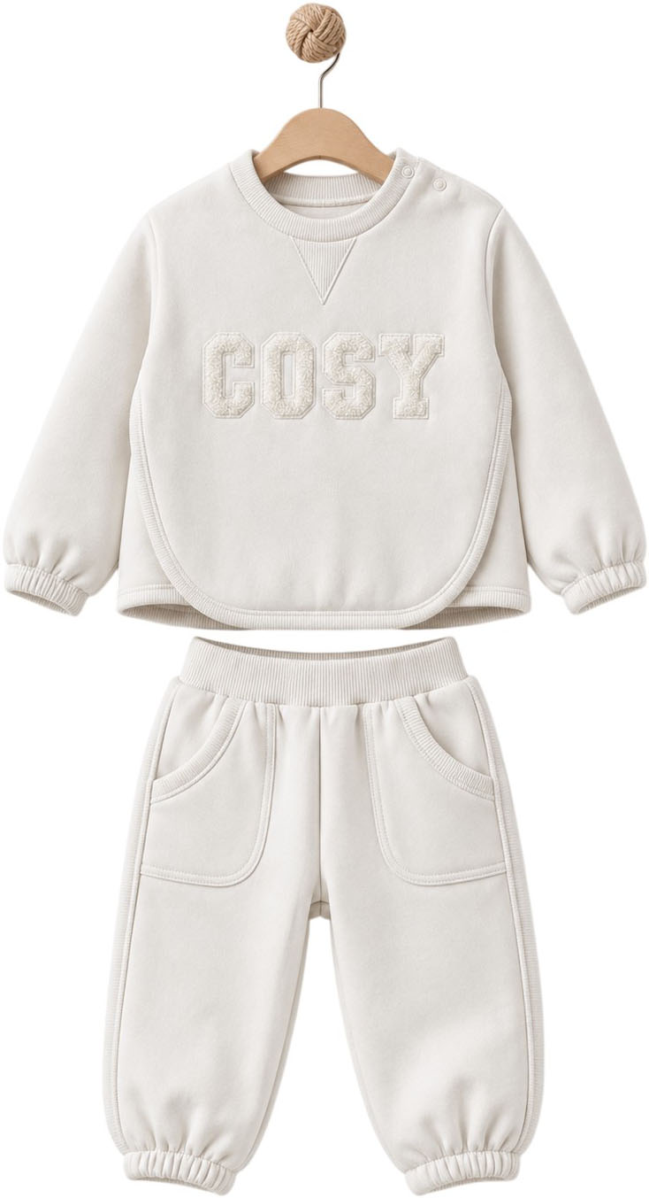 Set sweater+pants (expected 31.07.2026) Set sweater+pants (expected 31.07.2026)